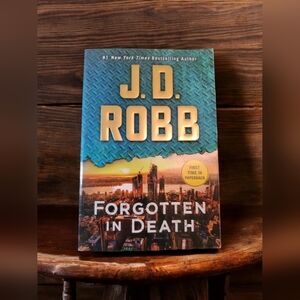 Forgotten in Death - J.D.Robb